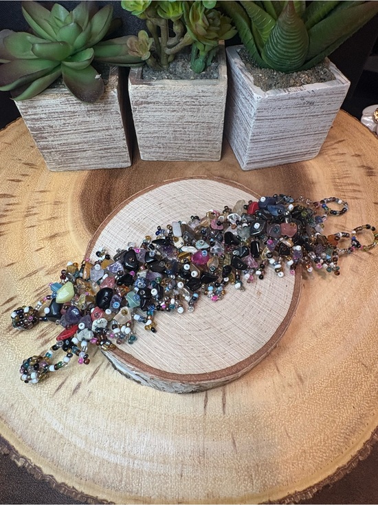 Vintage Jewelry - Vintage Multicolor Beaded Cluster Bracelet - Black, Red, Pink, Blue, Green, Gold